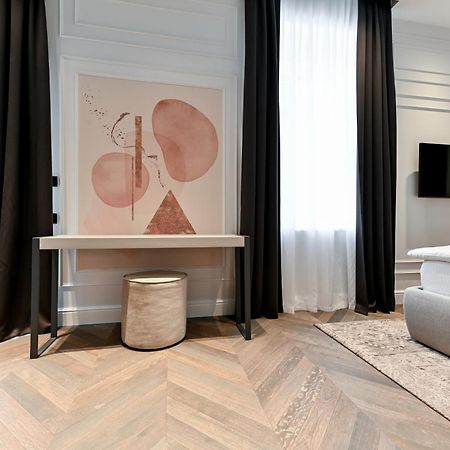 Three Pearls Deluxe Rooms & Studios Zadar Exterior photo