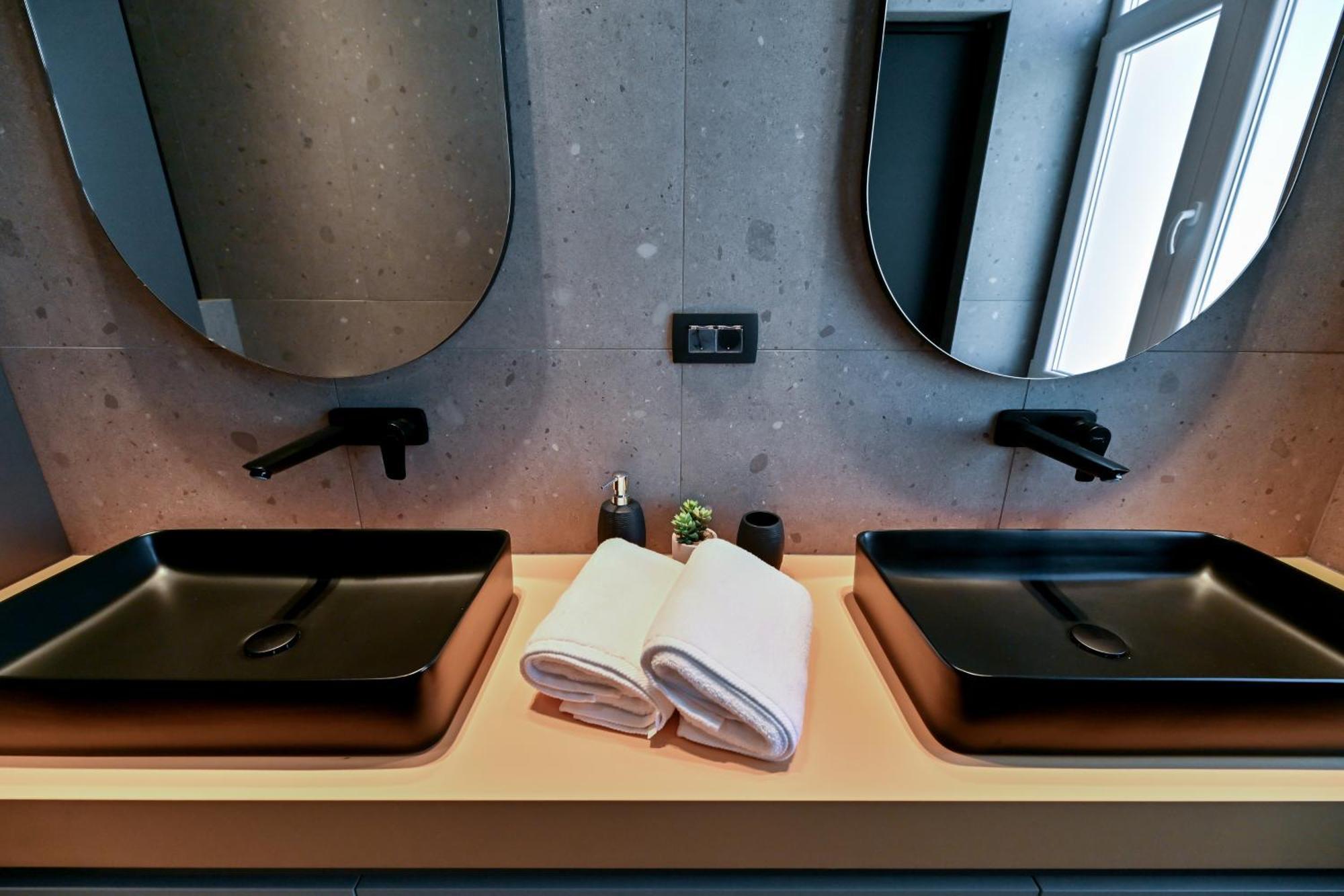 Three Pearls Deluxe Rooms & Studios Zadar Exterior photo