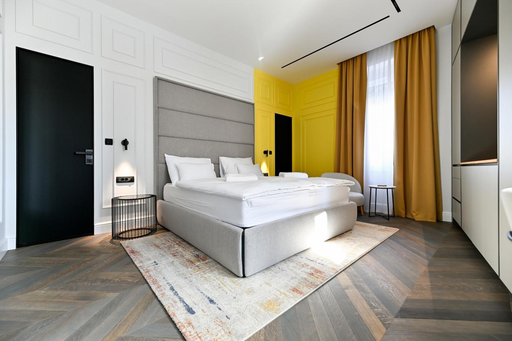 Three Pearls Deluxe Rooms & Studios Zadar Exterior photo