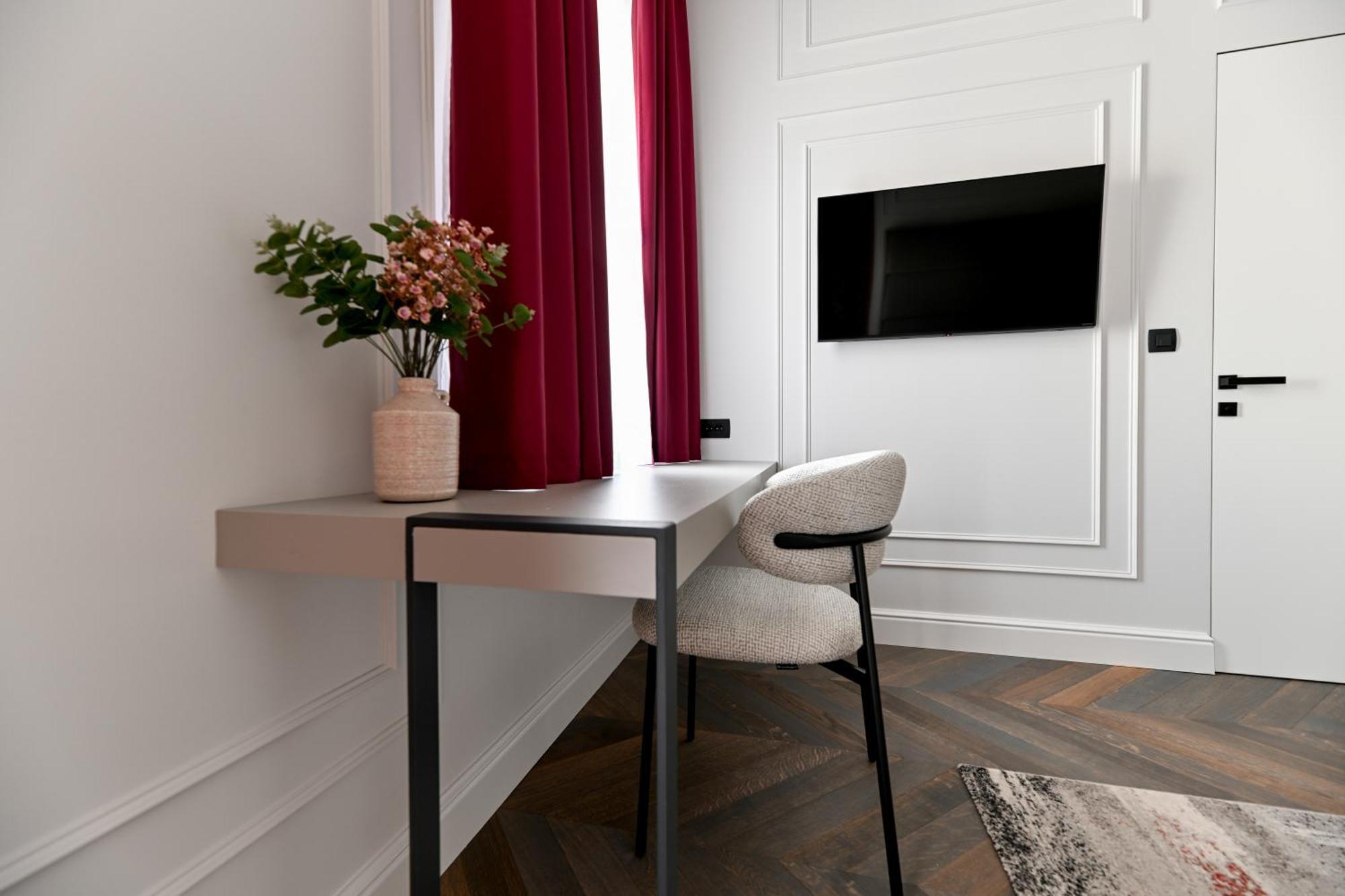 Three Pearls Deluxe Rooms & Studios Zadar Exterior photo
