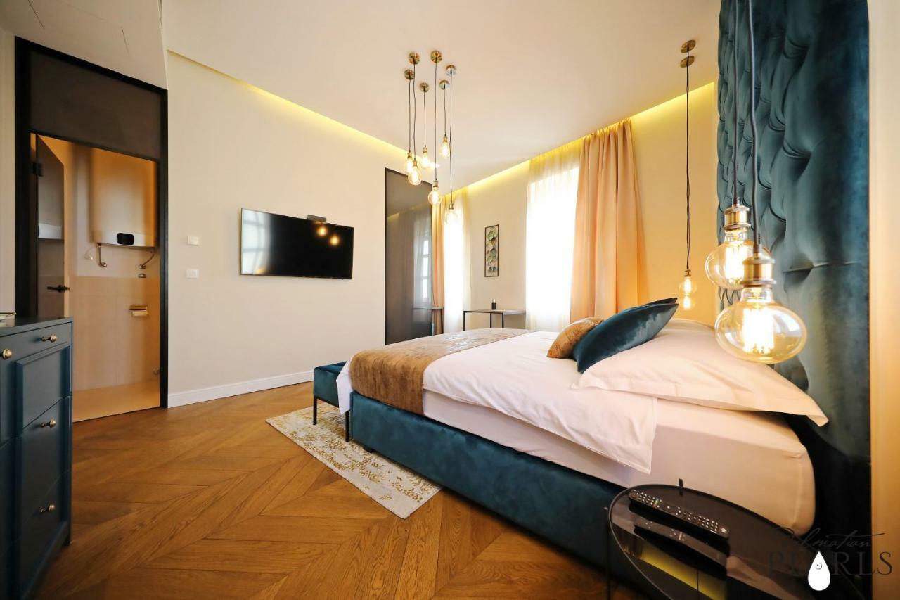 Three Pearls Deluxe Rooms & Studios Zadar Exterior photo